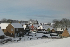 Het dorp in de sneeuw